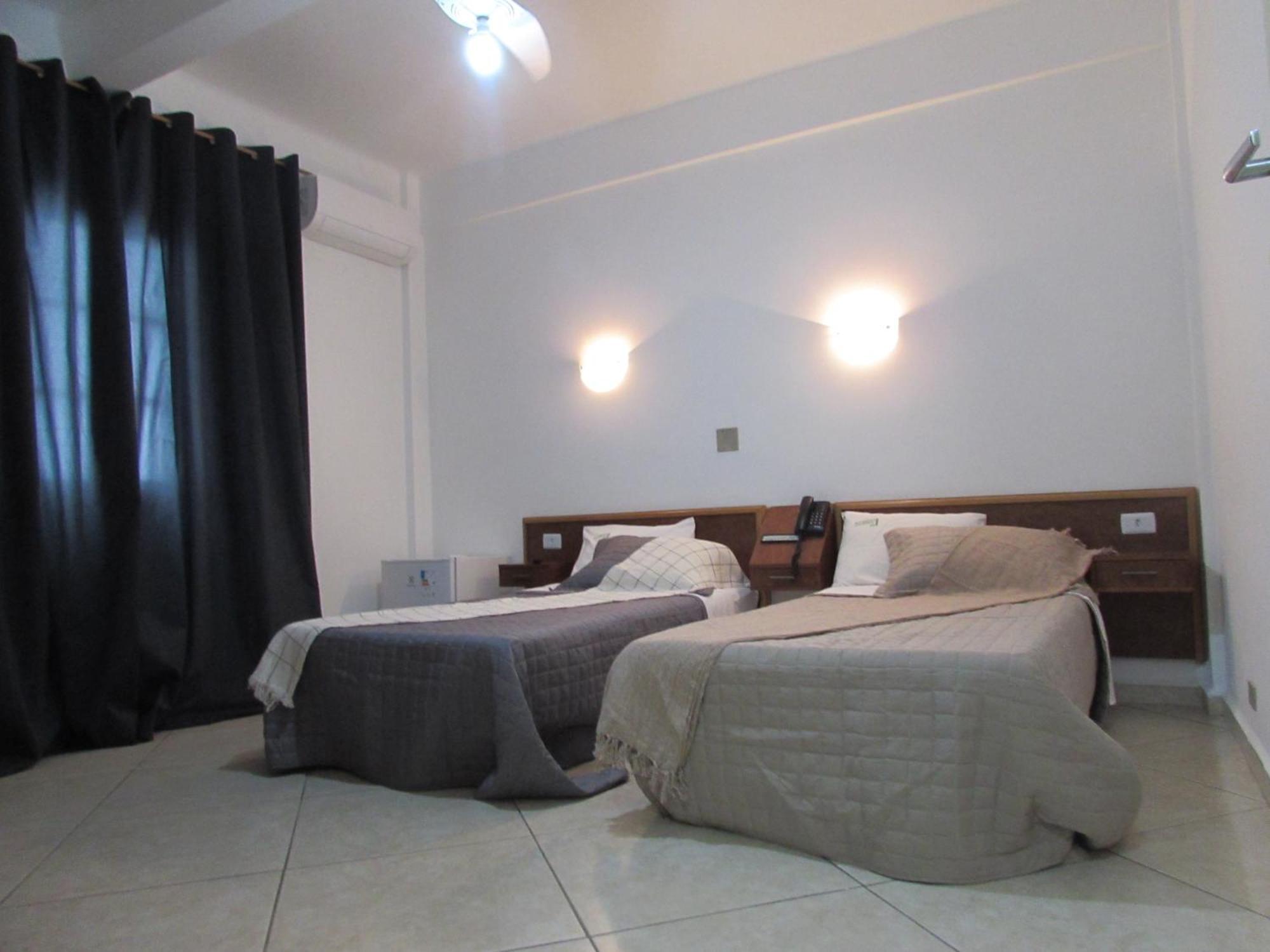 Hotel Paramount- Proximo A 25 De Marco Bras Bom Retiro E Expo Center Norte "Garanta Ja Sua Reserva" Сан-Пауло Экстерьер фото